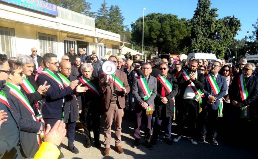 “Sosteniamo l’ospedale di Caltagirone e la sanità territoriale del Calatino”: oggi, venerdì 24 marzo, alle ore 18, al municipio, assemblea pubblica promossa dal Comitato 20 ottobre 2022 e sottoscrizione del “Patto per la salute”